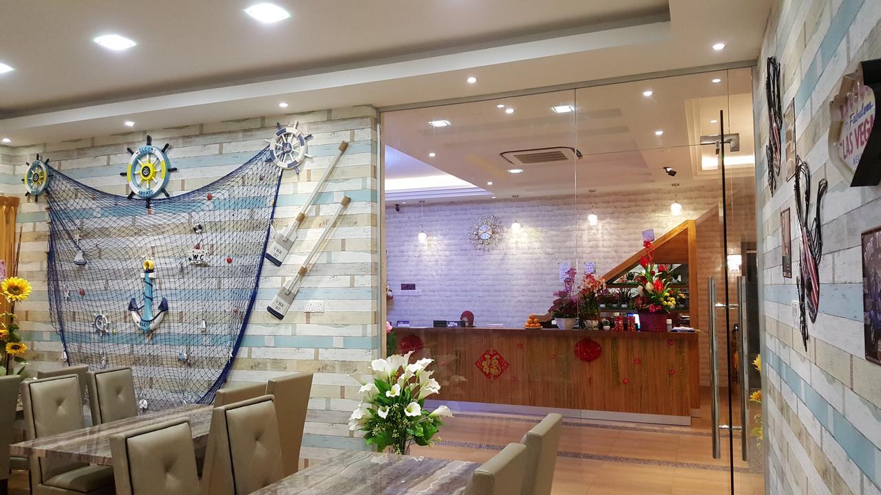 888 Boutique Hotel Batu Pahat Exterior foto